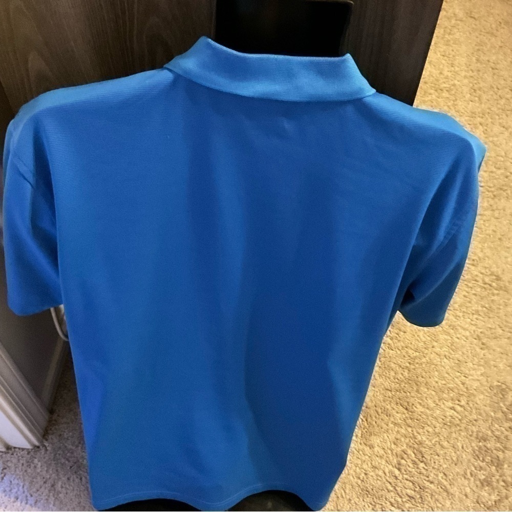 Men’s used size L large cool fx IZOD golf blue polo shirt Pre own items are - Picture 3 of 4